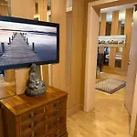 Center דירה דיסלדורף