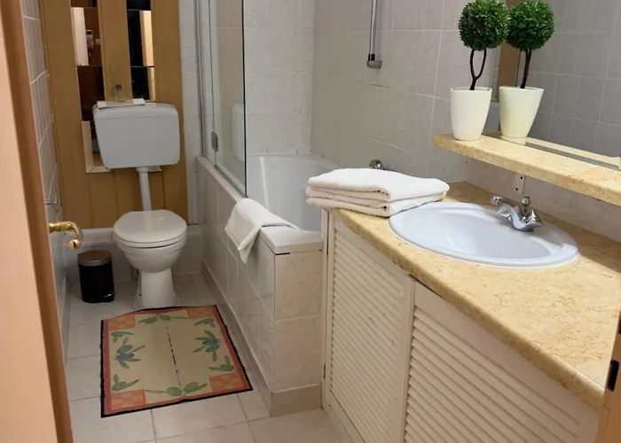 Center شقة *